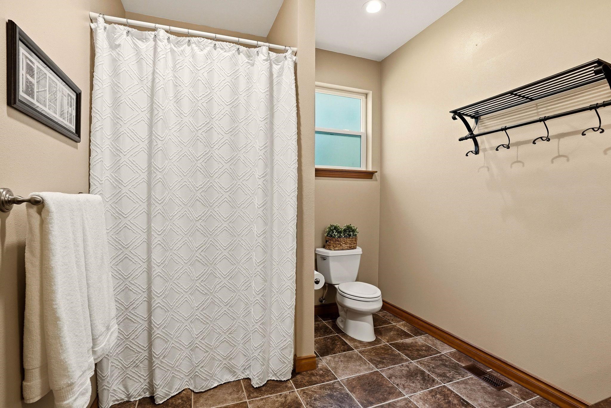 9524 East North Rim Lane Spokane, WA 99217 - Photo 19 of 40