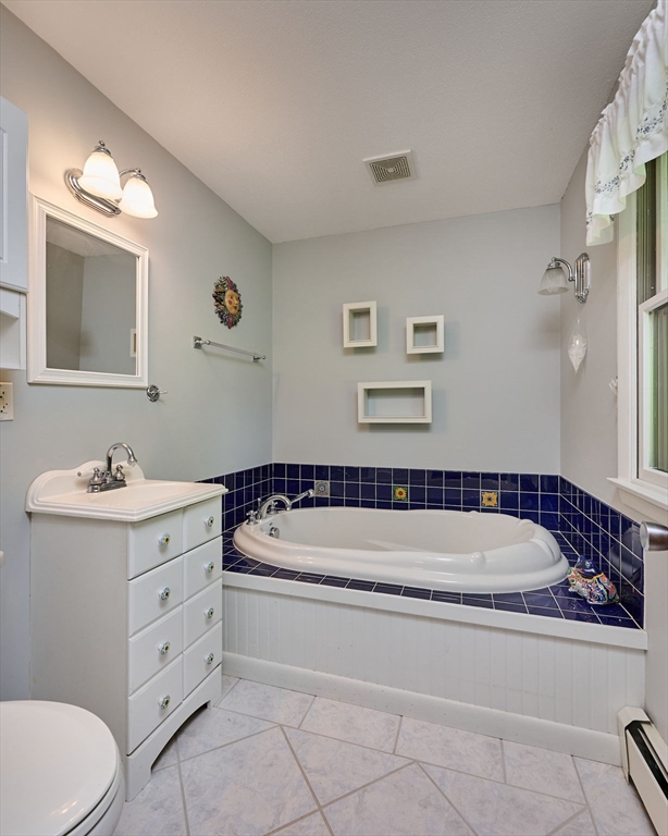 20 Cook Road Easthampton, MA 01027 - Photo 13 of 37