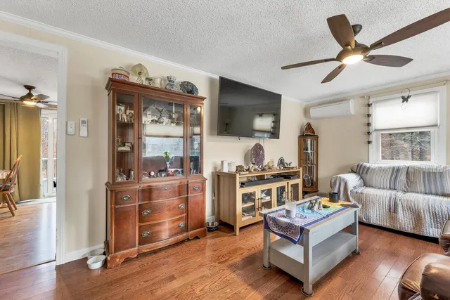 $475,000 | 106 Fairview Avenue, Conway, NH 03818