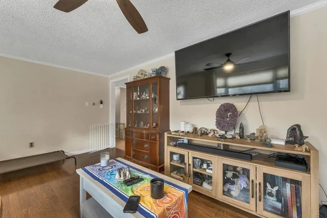 $475,000 | 106 Fairview Avenue, Conway, NH 03818