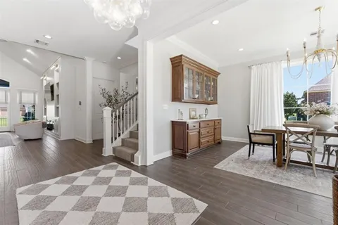 $865,000 | 5847 Lakeview Lane, Lake Charles, LA 70605