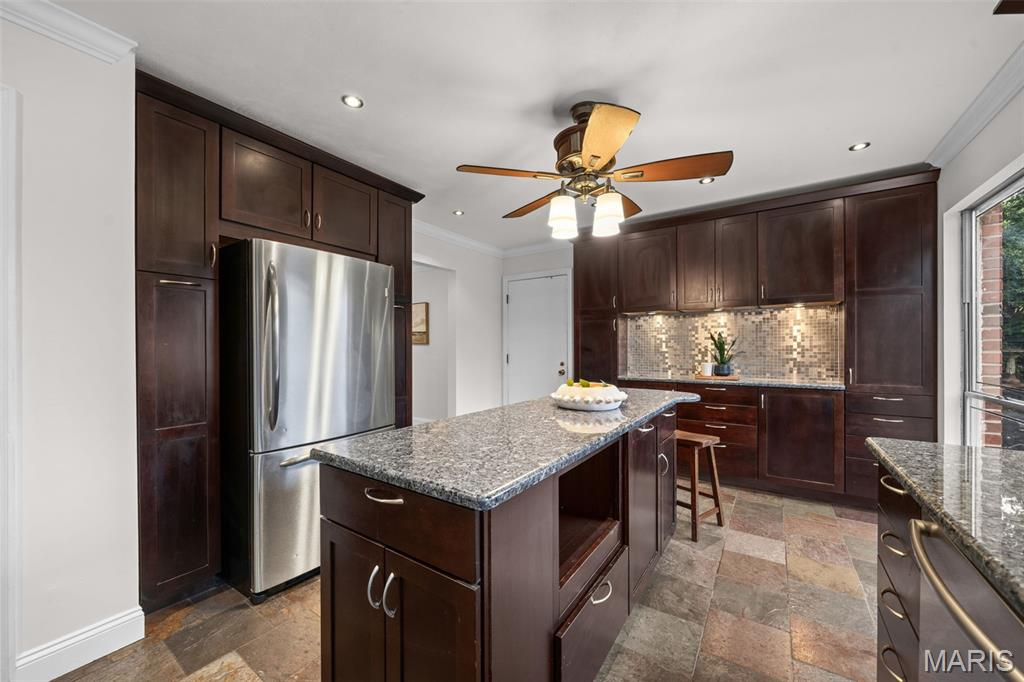 40 Ridgepoint Drive Chesterfield, MO 63017 - Photo 13 of 40 Gallery Image 13