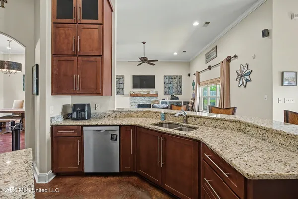 $659,900 | 1808 Malone Road, Nesbit, MS 38651