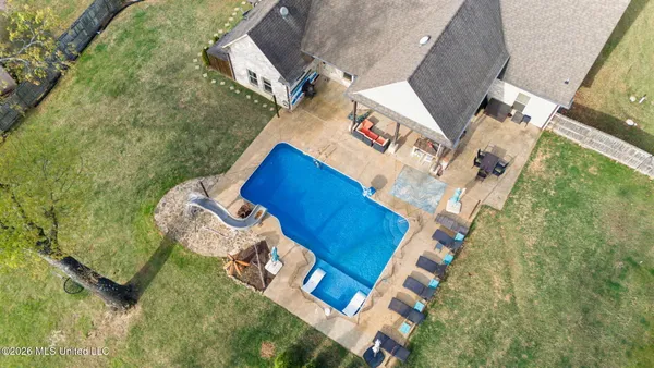 $659,900 | 1808 Malone Road, Nesbit, MS 38651