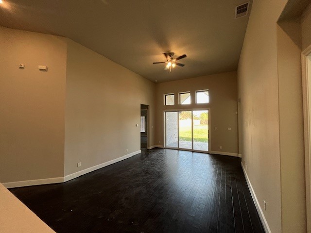 4703 Franklin Way Rosharon, TX 77583 - Photo 4 of 15