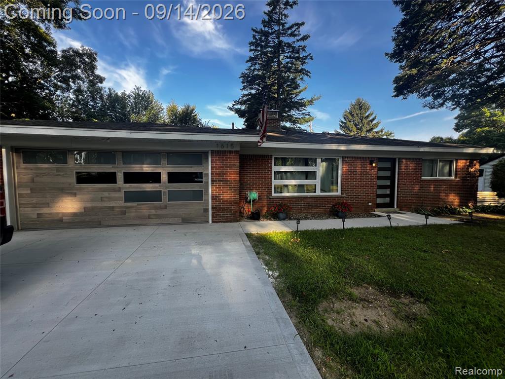 1615 Ladd Road Wolverine Lake, MI 48390 - Photo 1 of 23 Gallery Image 1