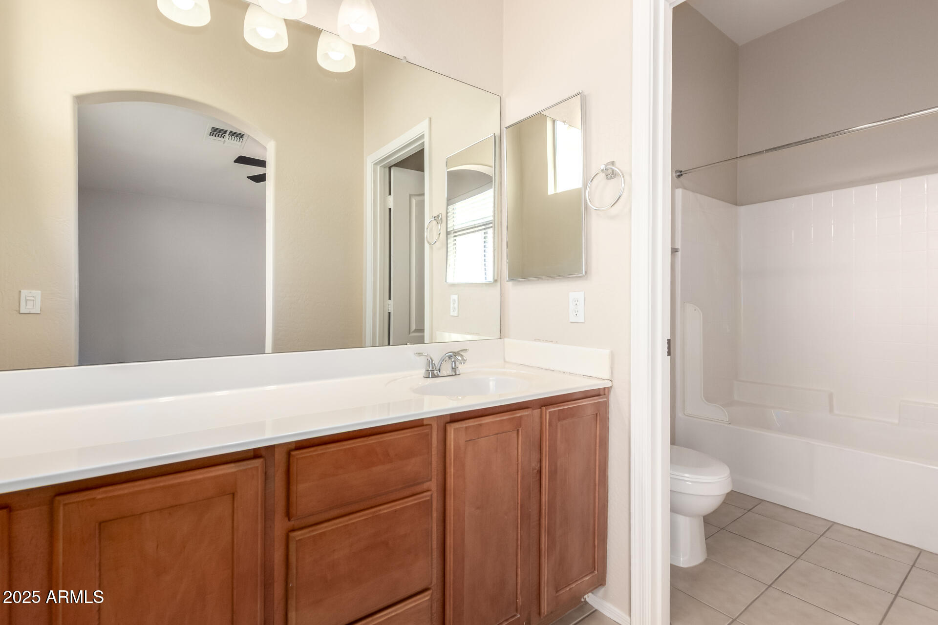 17365 North Cave Creek Road, Unit 121 Phoenix, AZ 85032 - Photo 12 of 33 15 - Cave Creek 17365