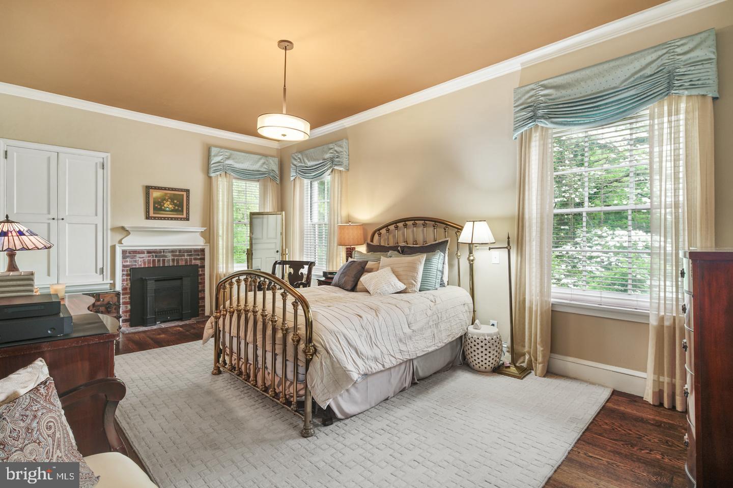 500 Church Lane Philadelphia, PA 19144 - Photo 8 of 24