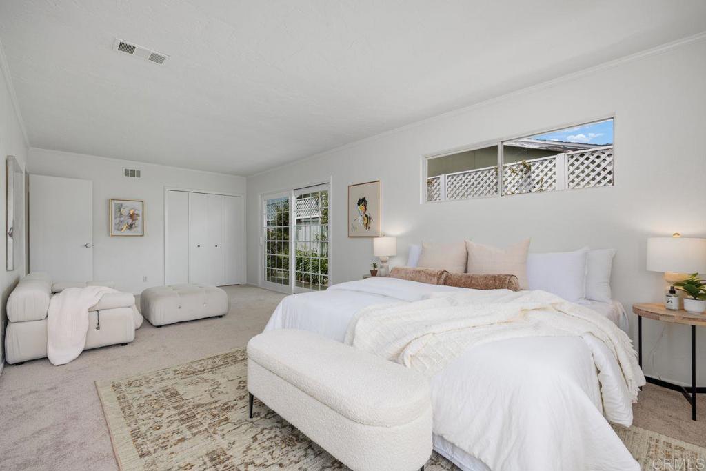 5942 Sagebrush Road La Jolla, CA 92037 - Photo 13 of 25