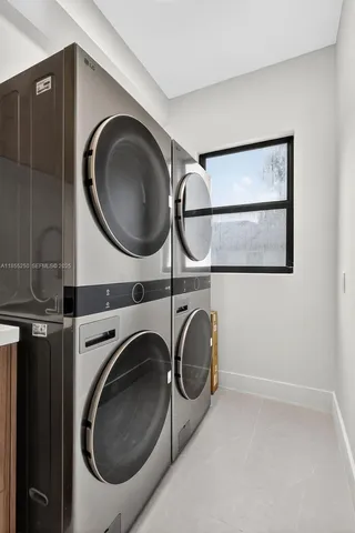 $3,399,000 | 3303 West Stonebrook Circle, Davie, FL 33330