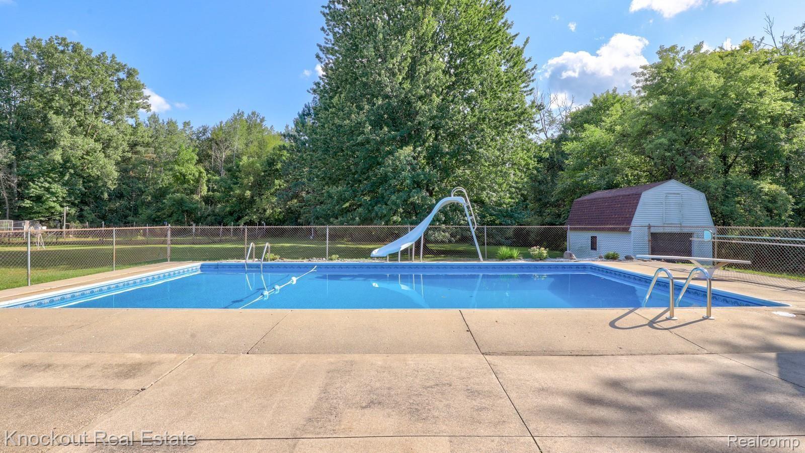 12074 Birch Run Road Birch Run, MI 48415 - Photo 40 of 63 12074 Birch Run Rd 9 1 21-40.jpg