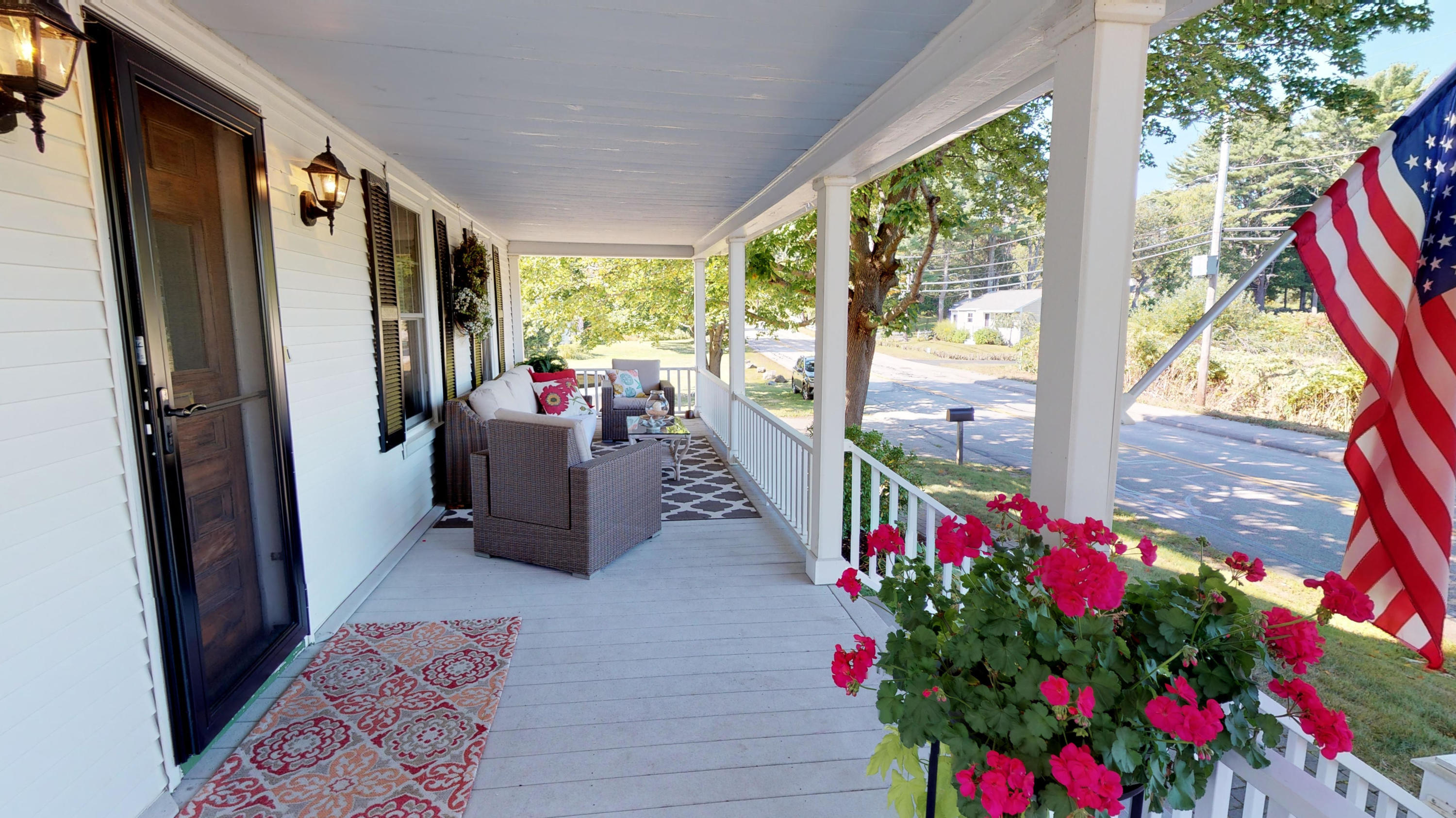 261 Long Sands Road York, ME 03909 - Photo 2 of 28 261-Long-sands-rd-09232019_113508