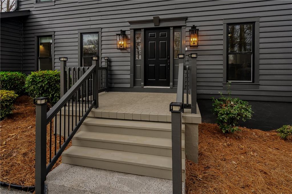 2001 Brook Way Dalton, GA 30720 - Photo 4 of 72