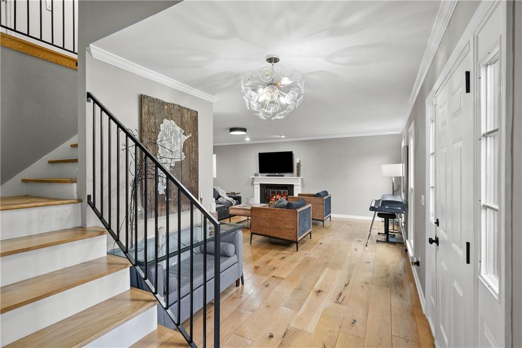 2001 Brook Way Dalton, GA 30720 - Photo 8 of 72