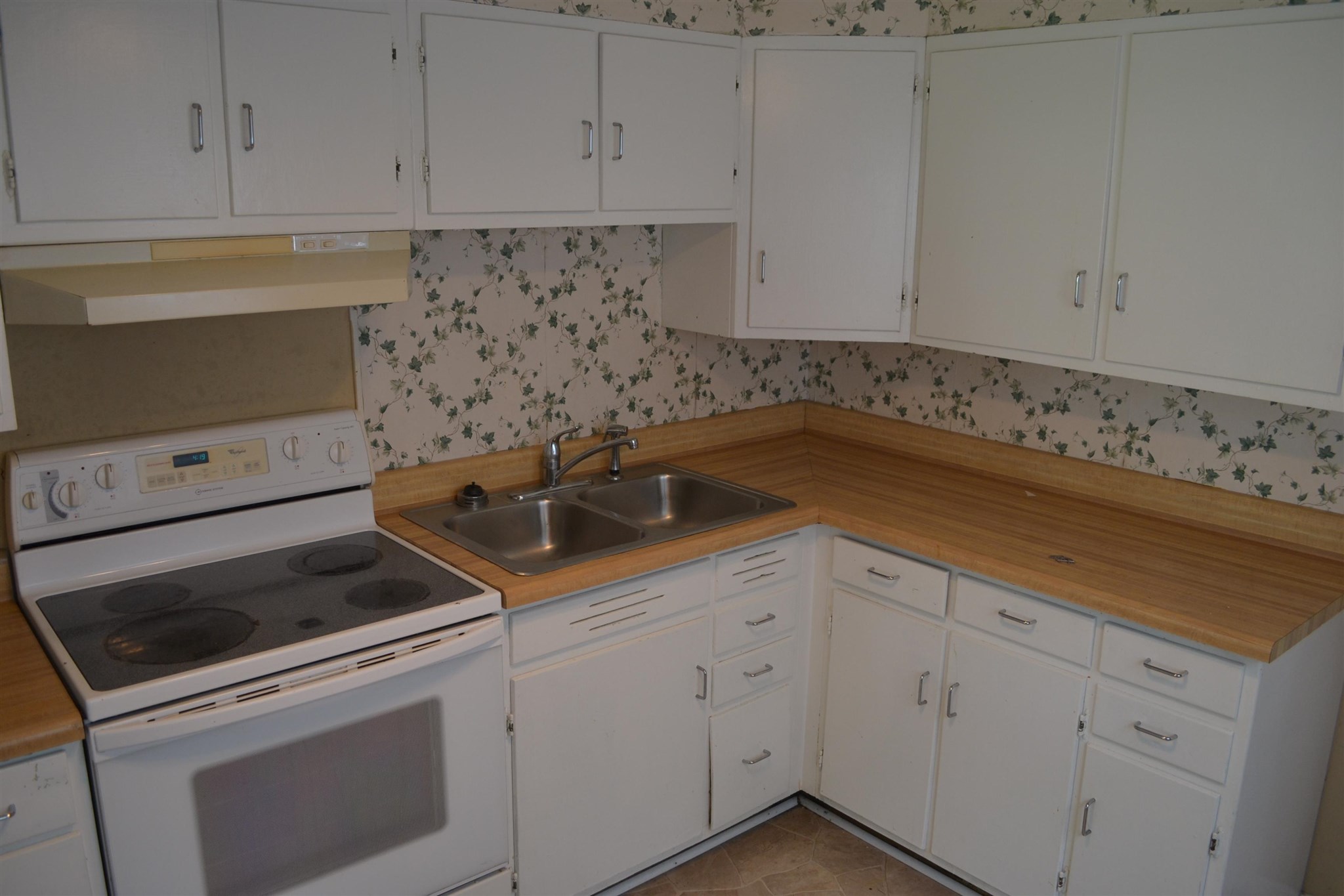 9 Baldwin Road Jacksonville, IL 62650 - Photo 6 of 9 Gallery Image 6