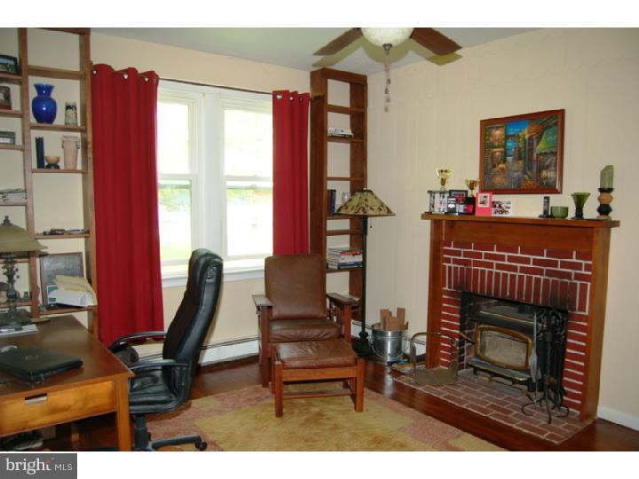 115 Blackwell Road Pennington, NJ 08534 - Photo 9 of 25 Family Room