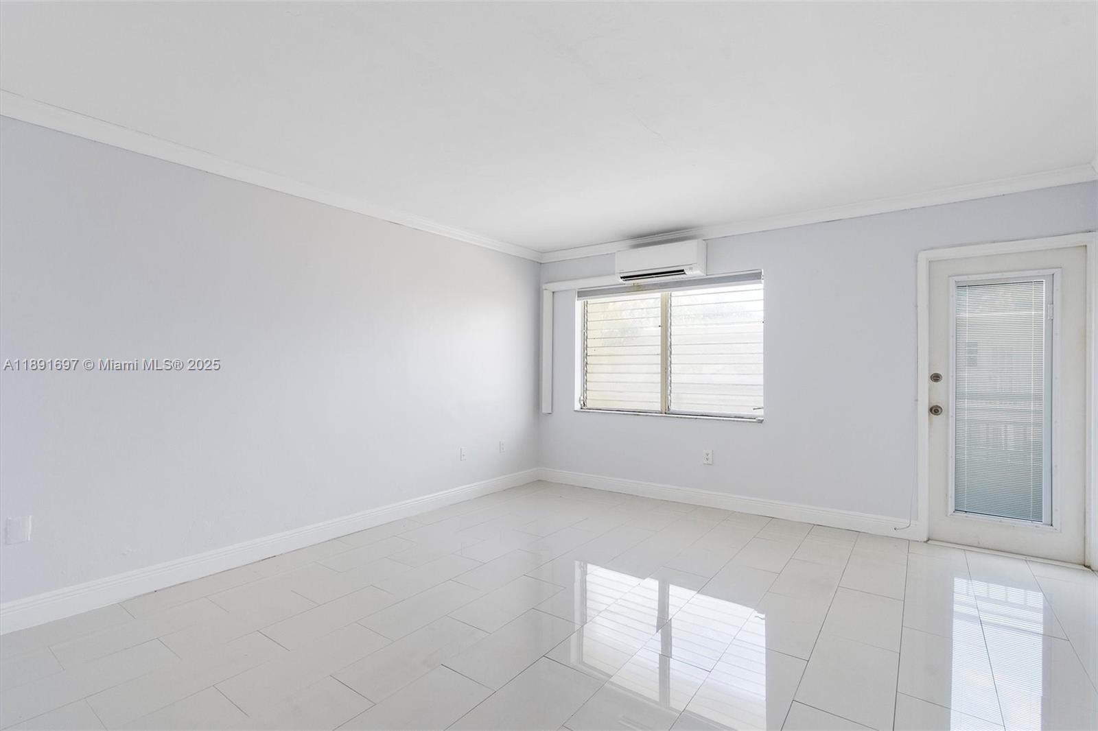 851 Meridian Avenue, Unit 24 Miami Beach, FL 33139 - Photo 6 of 14