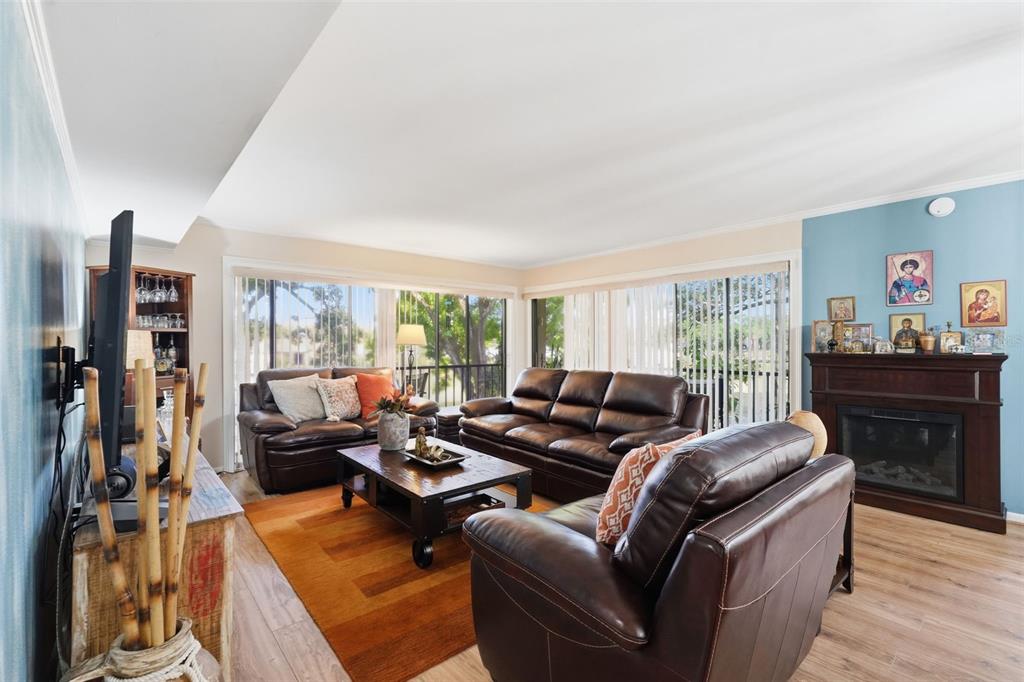 700 Starkey Road, Unit 622 Largo, FL 33771 - Photo 6 of 34