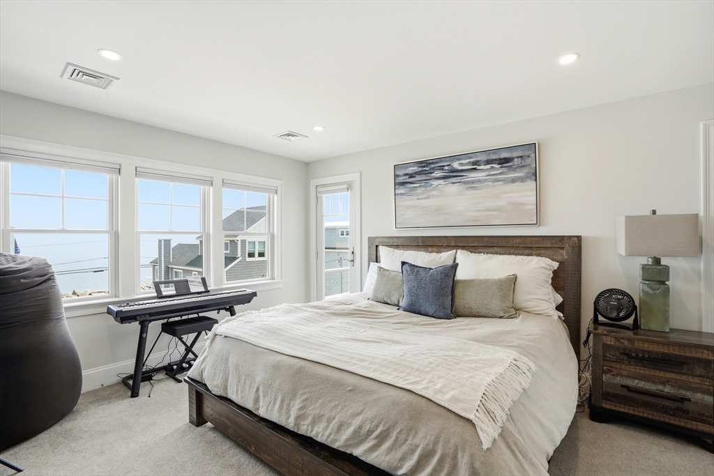 135 Glades Road Scituate, MA 02066 - Photo 23 of 39