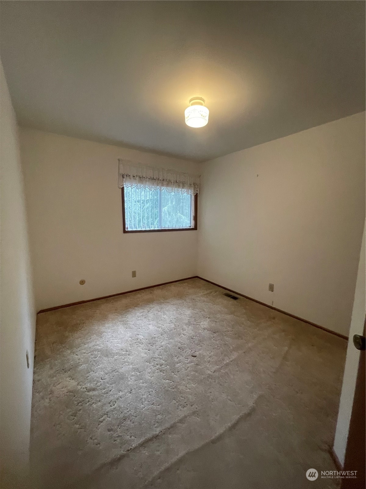 74 Strozyk Road Raymond, WA 98577 - Photo 20 of 26