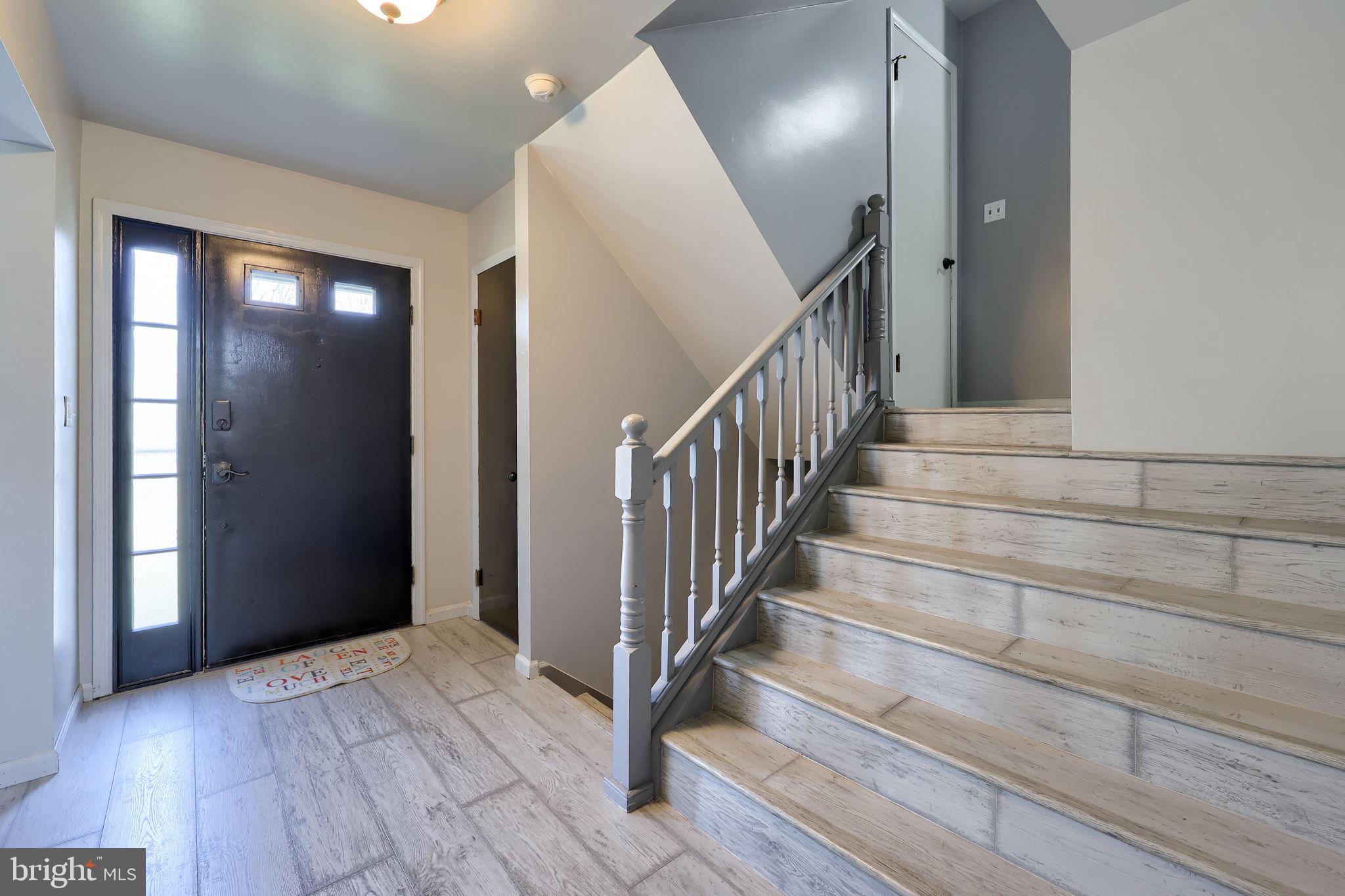 95 Village Road Etters, PA 17319 - Photo 13 of 41