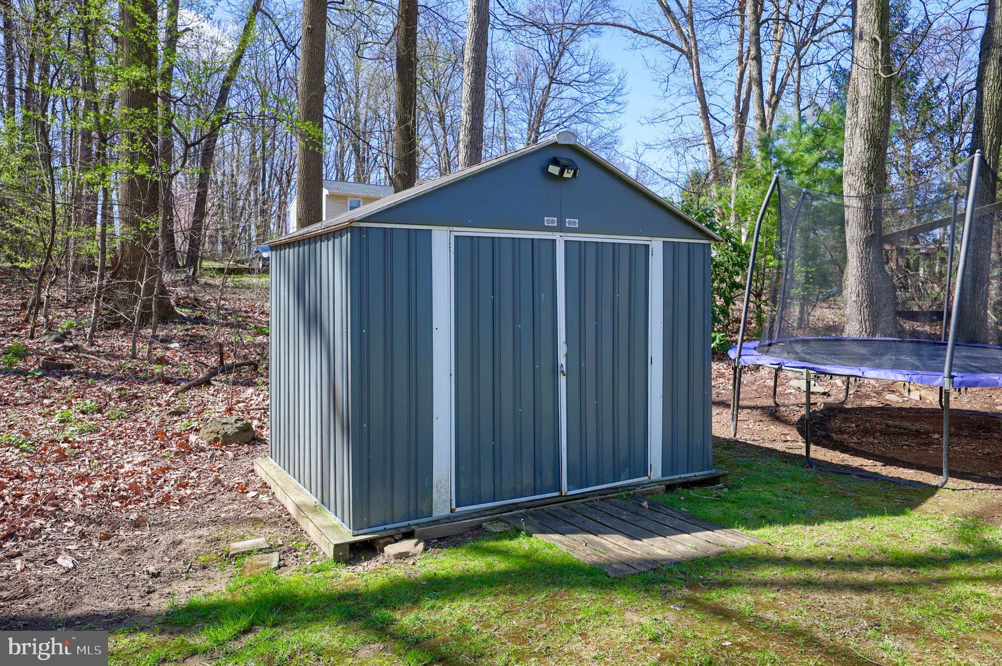 95 Village Road Etters, PA 17319 - Photo 33 of 41