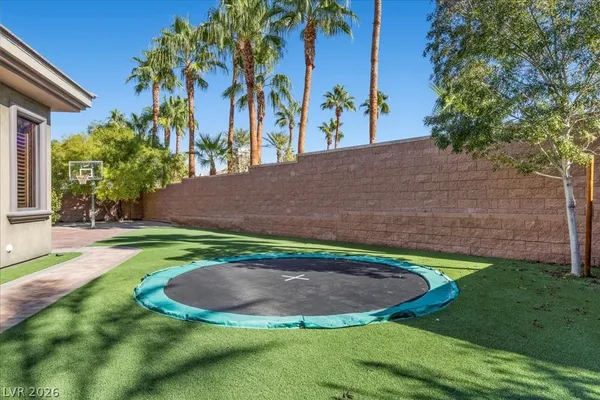 $9,750 | 514 Mandalay Court, Henderson, NV 89012