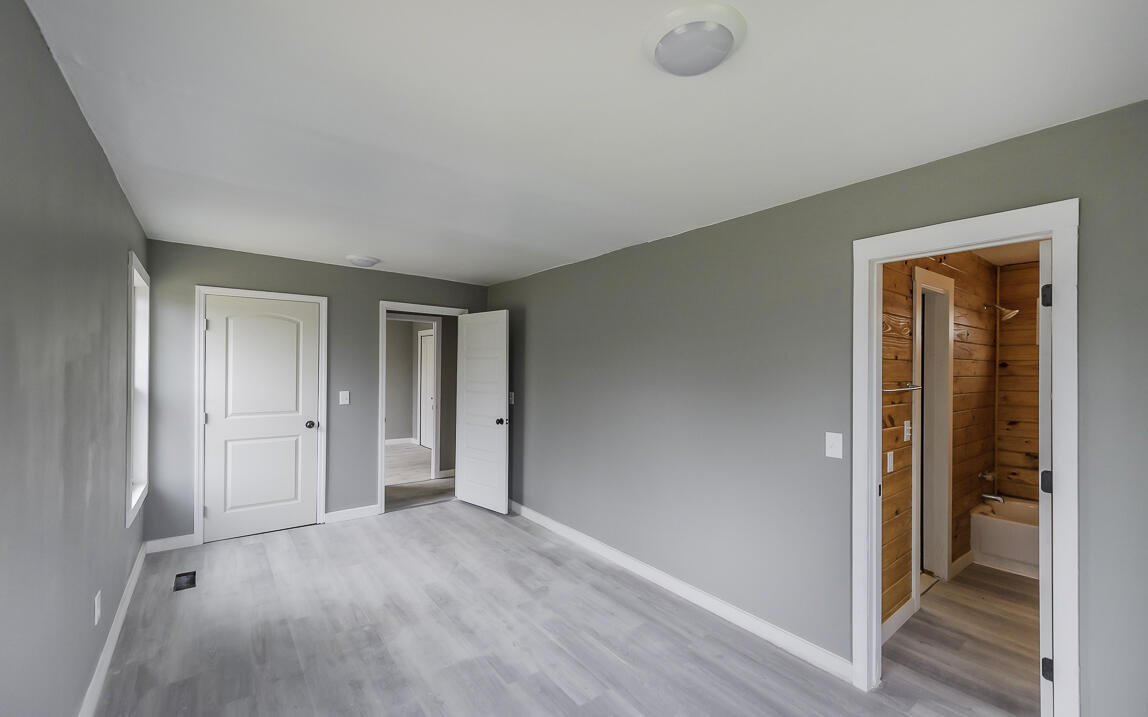493 Akins Road Chickamauga, GA 30707 - Photo 10 of 15 master bedroom2