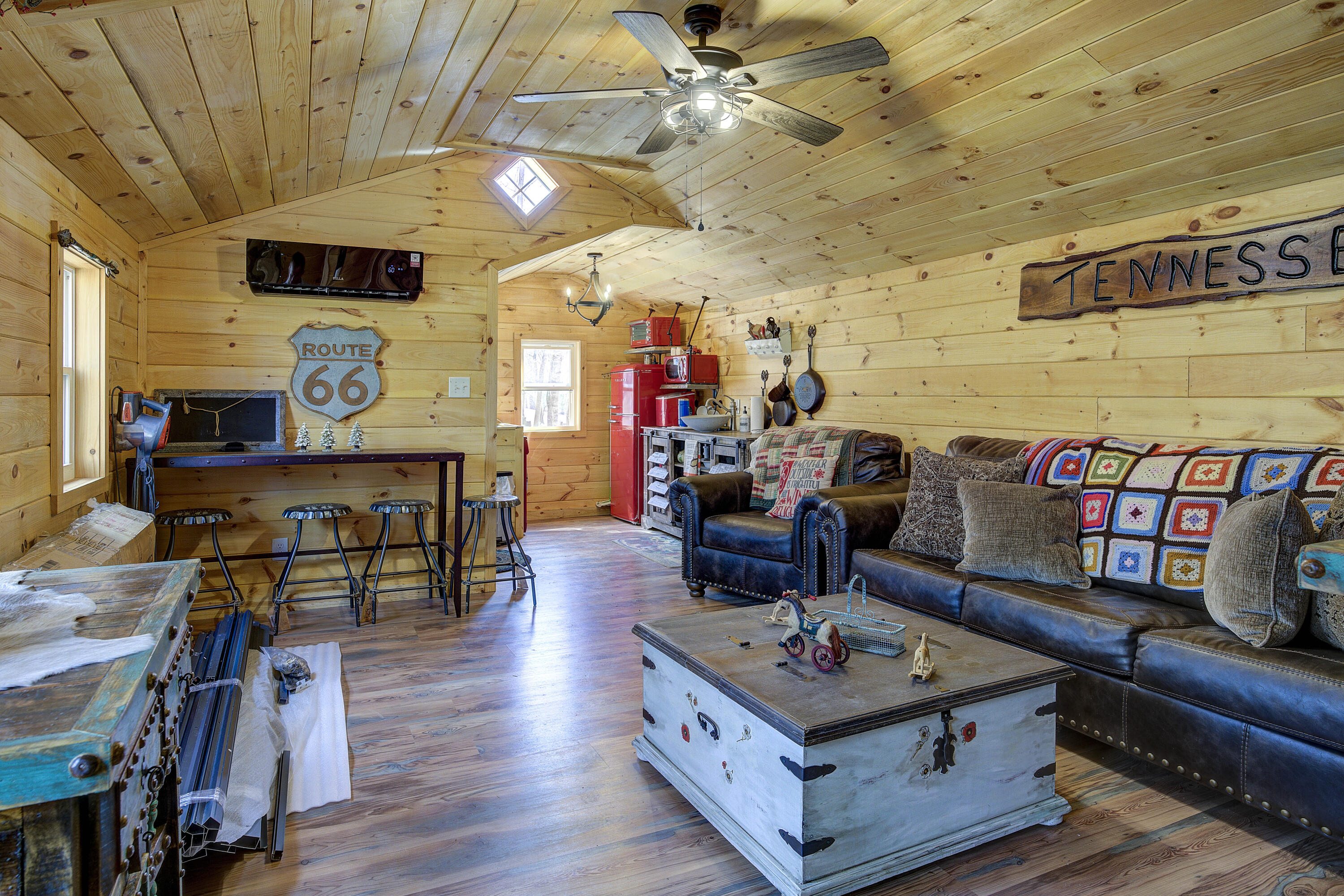 595 Newt Good Road Telford, TN 37690 - Photo 16 of 67 Tiny Home 1 living/kitchen