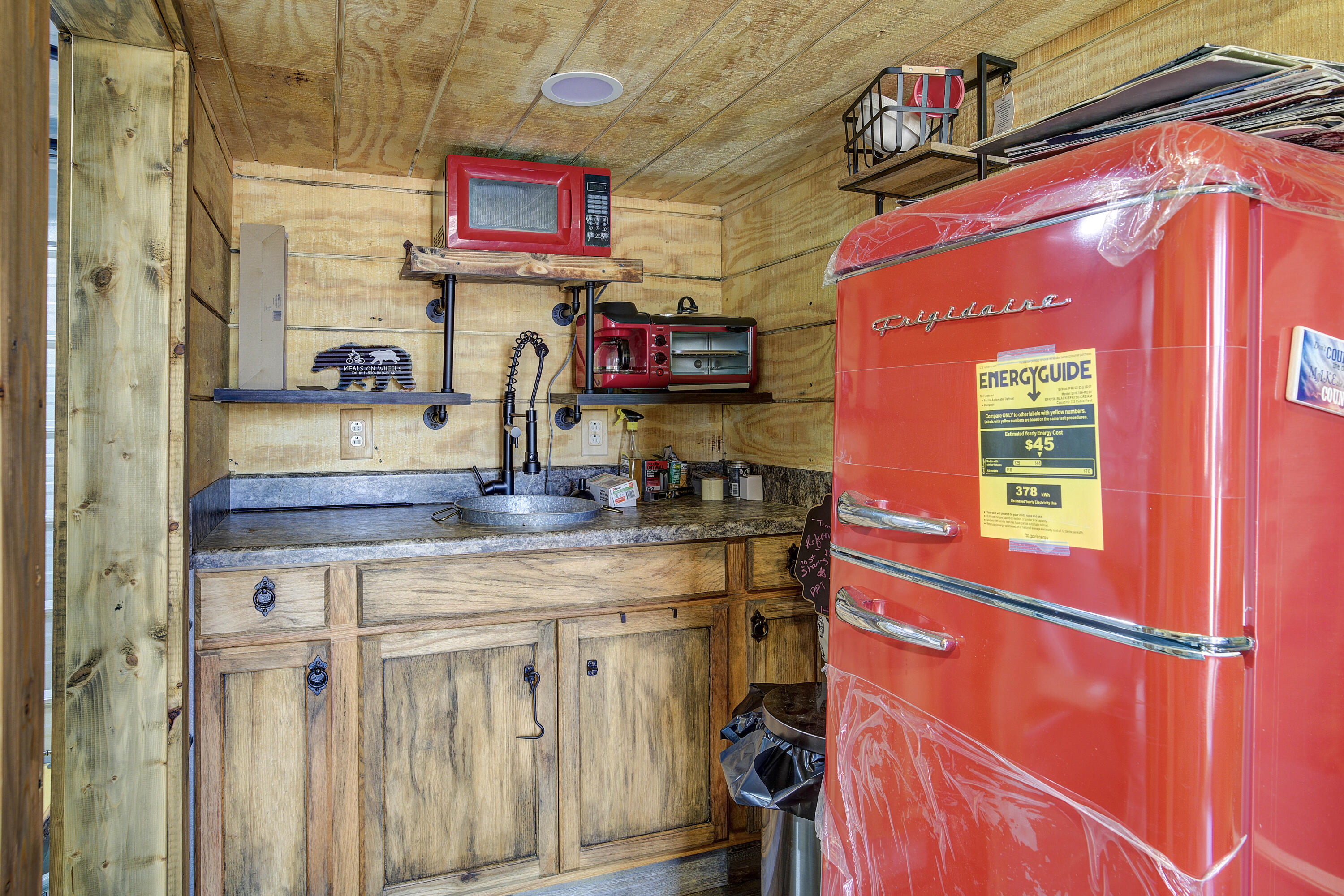 595 Newt Good Road Telford, TN 37690 - Photo 25 of 67 Tiny Home 2 Kitchen