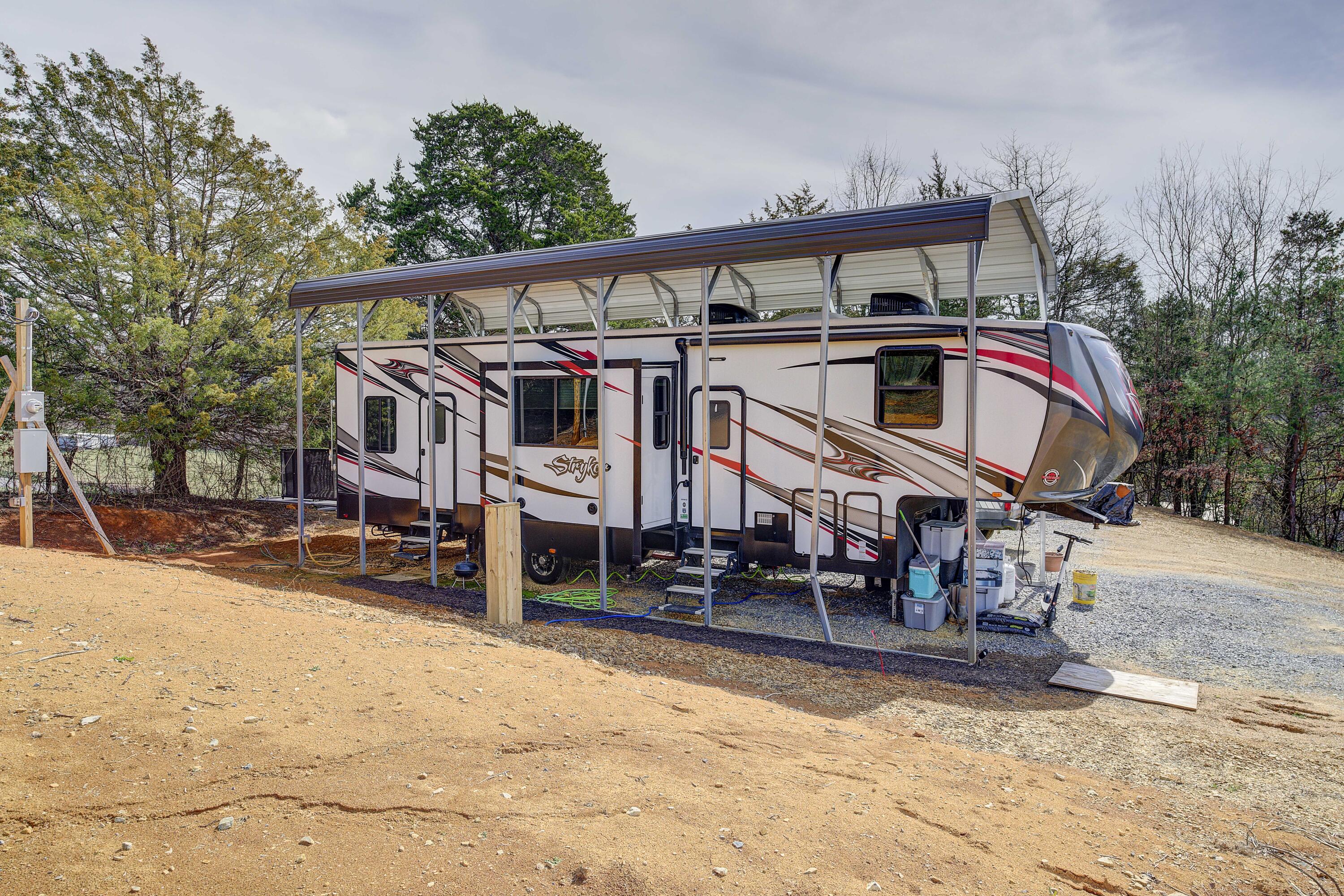 595 Newt Good Road Telford, TN 37690 - Photo 29 of 67 Camper/Toy Hauler