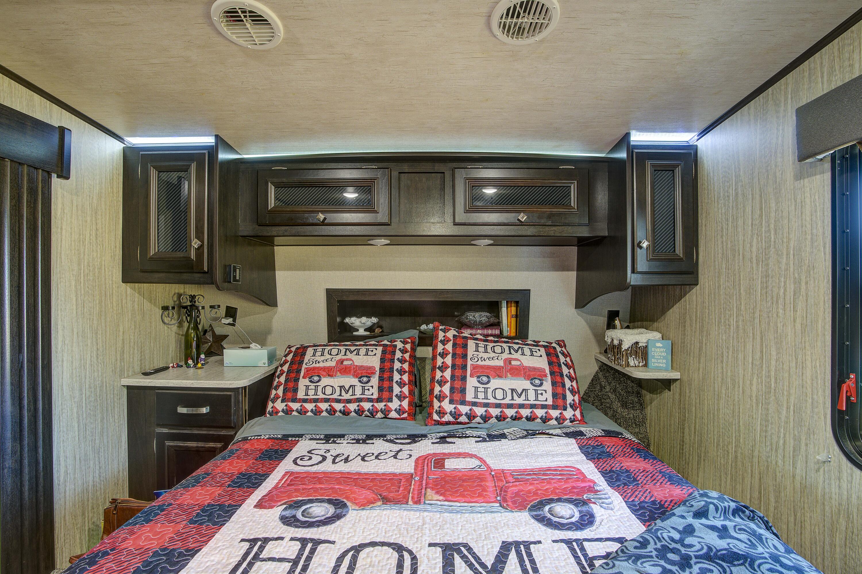 595 Newt Good Road Telford, TN 37690 - Photo 37 of 67 Camper Bedroom