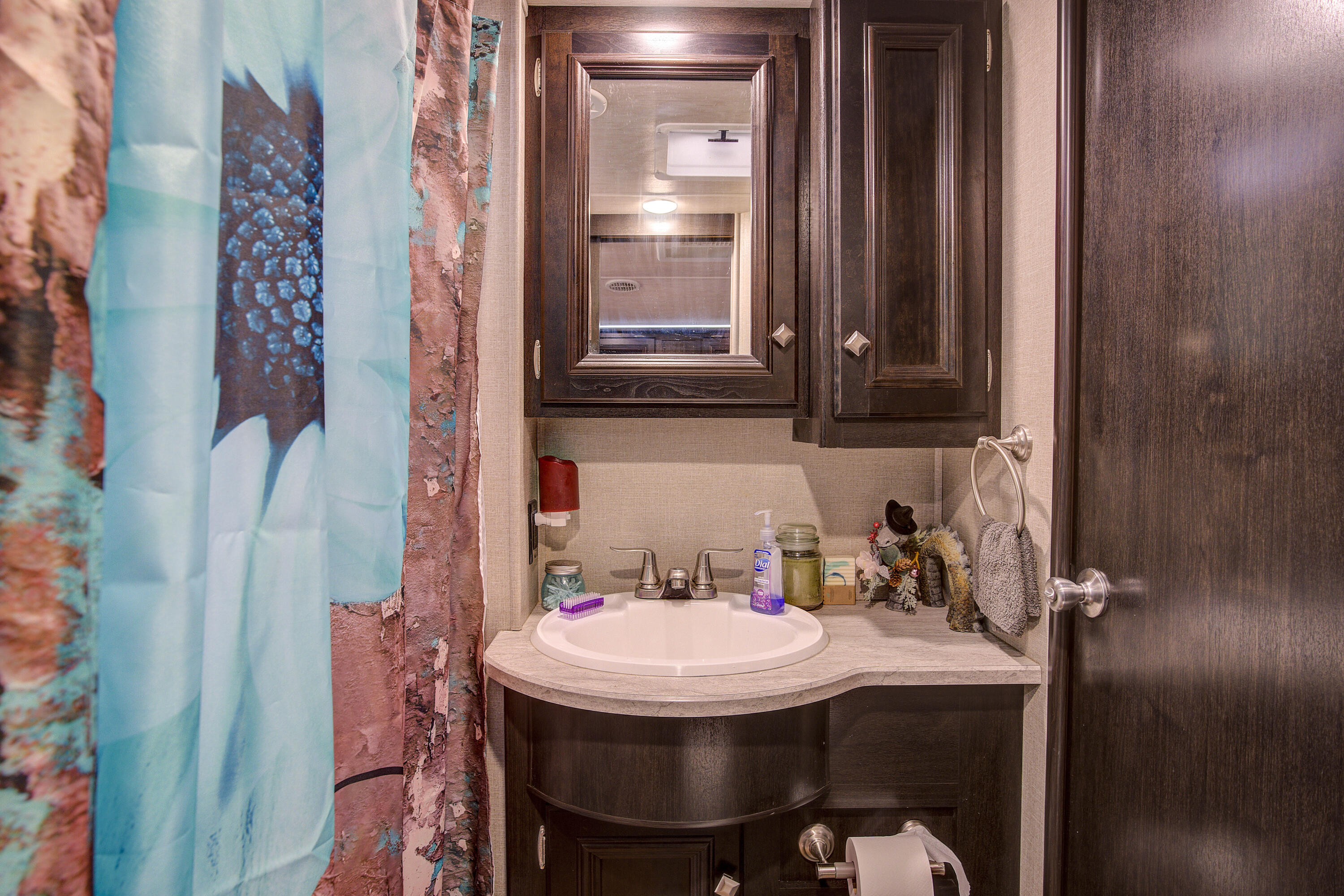 595 Newt Good Road Telford, TN 37690 - Photo 39 of 67 Camper Bath