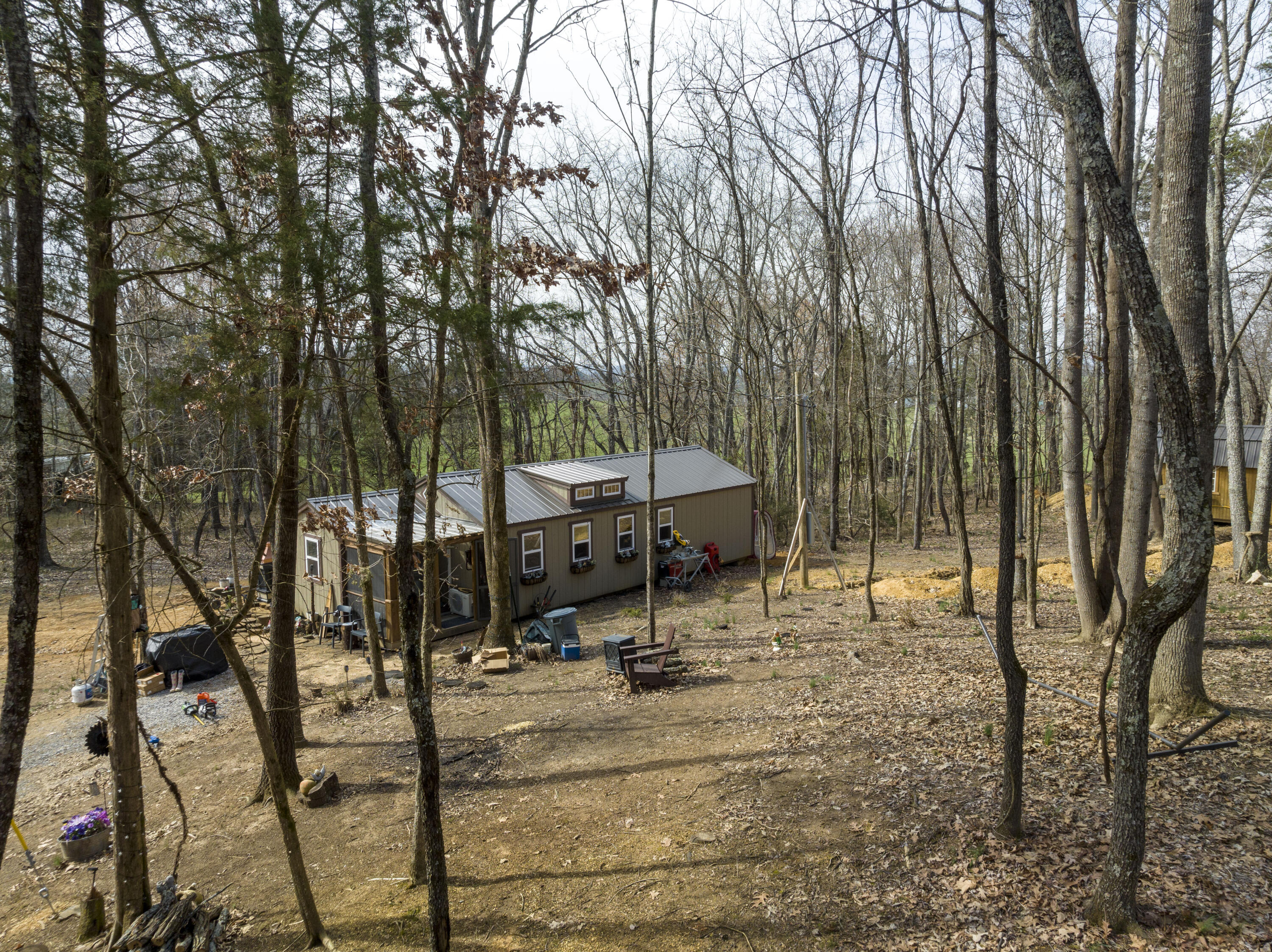 595 Newt Good Road Telford, TN 37690 - Photo 8 of 67 Tiny Home 1 side