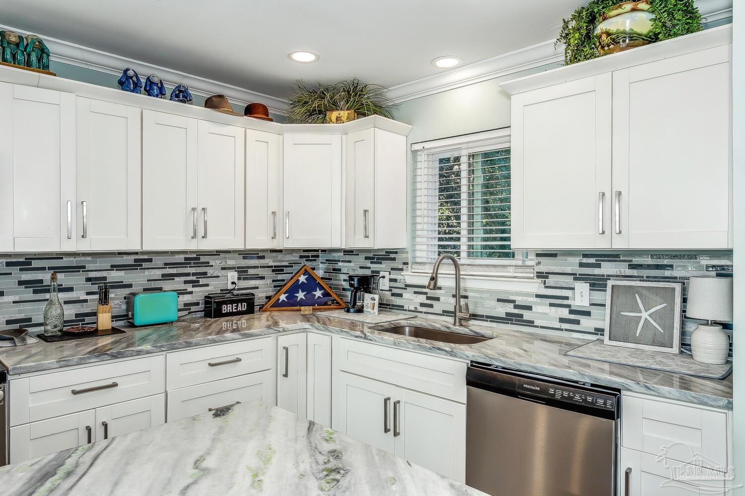 14100 River Road, Unit 232C Pensacola, FL 32507 - Photo 5 of 29