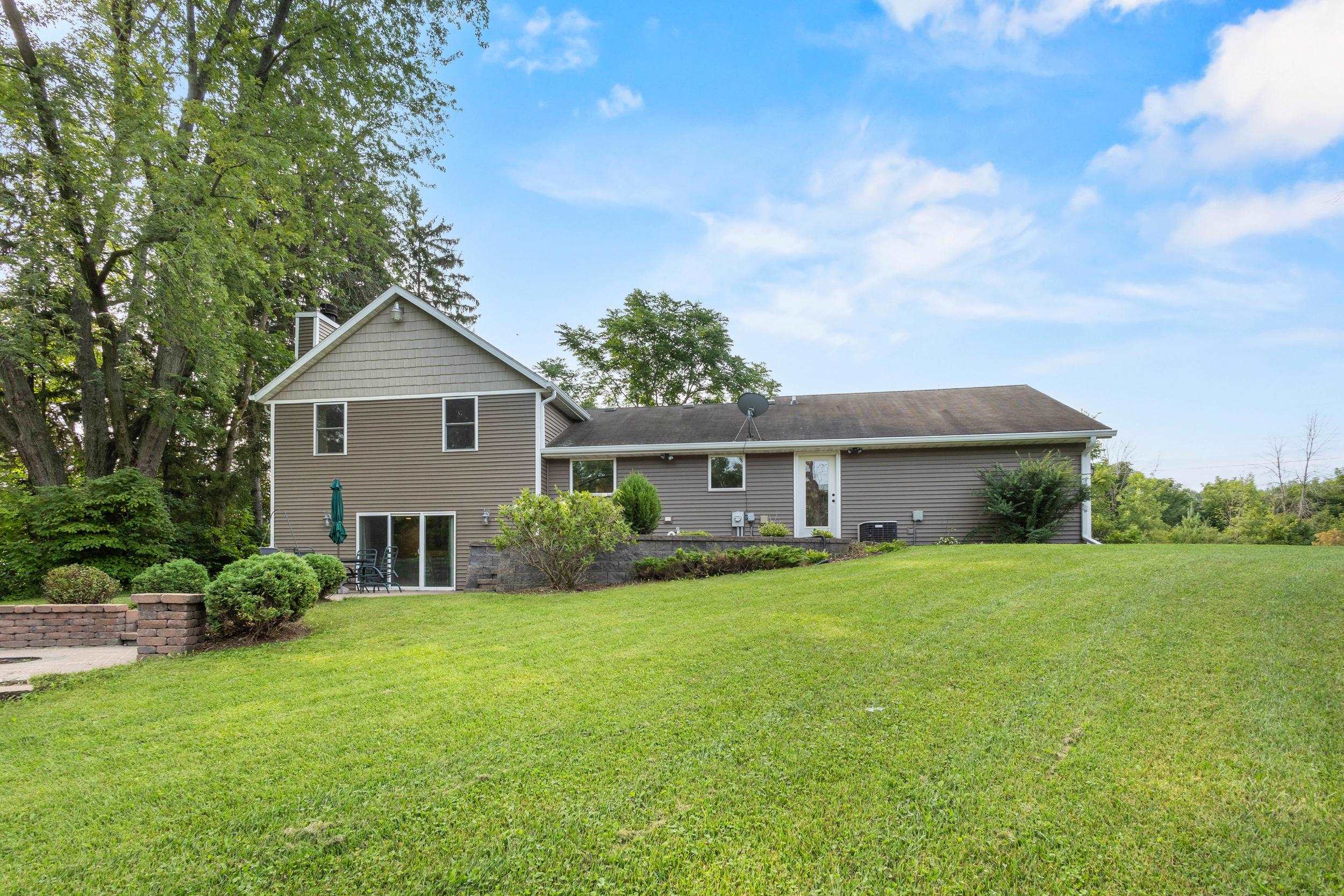 1218 Plateau Heights Road Green Bay, WI 54313 - Photo 36 of 64 Gallery Image 36