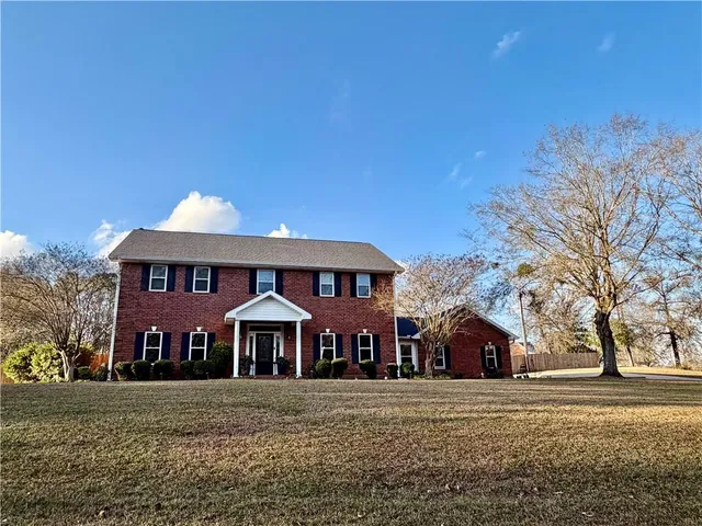 $524,000 | 201 Adams Path, Pineville, LA 71360