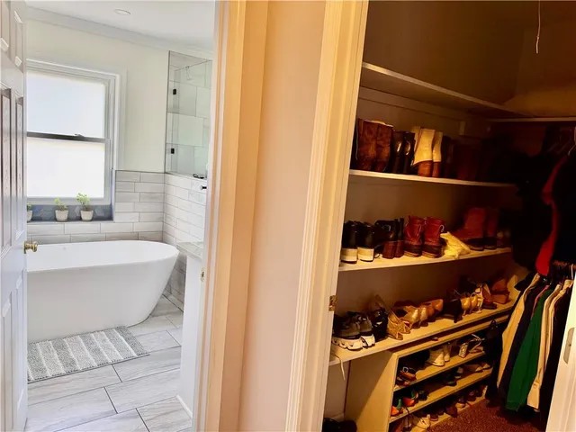 $524,000 | 201 Adams Path, Pineville, LA 71360