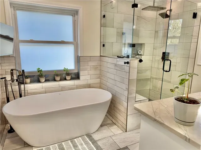 $524,000 | 201 Adams Path, Pineville, LA 71360