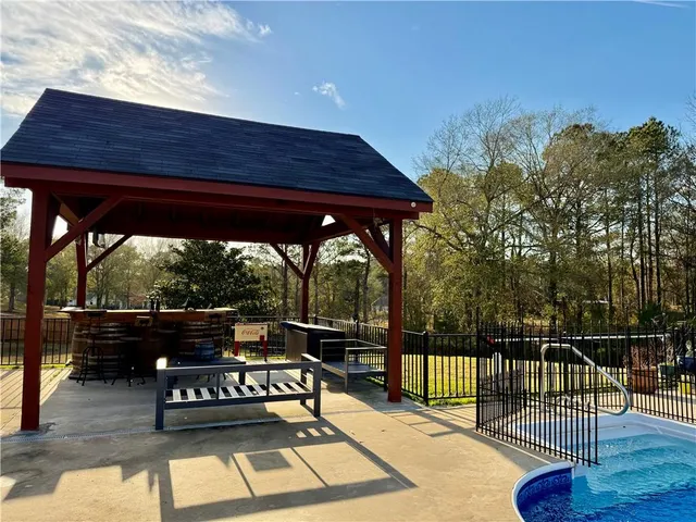 $524,000 | 201 Adams Path, Pineville, LA 71360