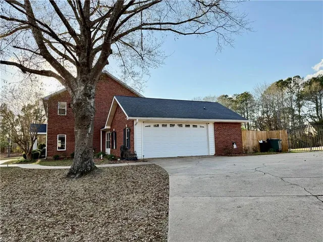 $524,000 | 201 Adams Path, Pineville, LA 71360