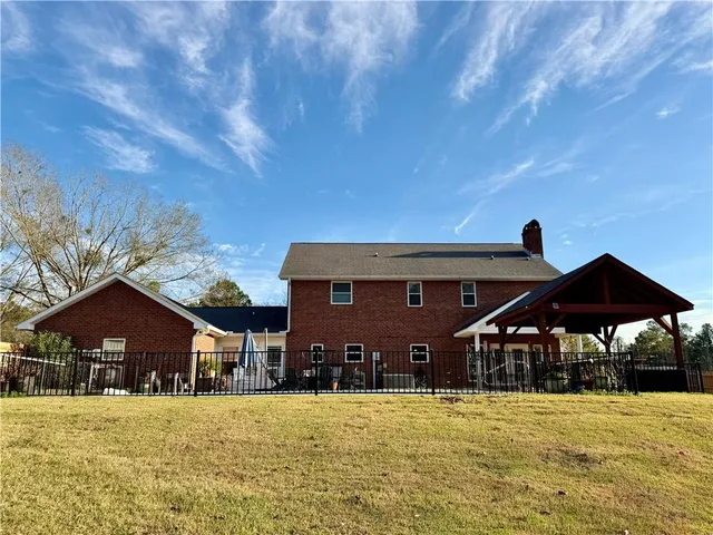 $524,000 | 201 Adams Path, Pineville, LA 71360