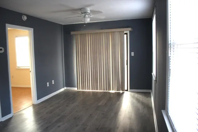 $975 | 1500 Chester Street, Unit 2, Myrtle Beach, SC 29577