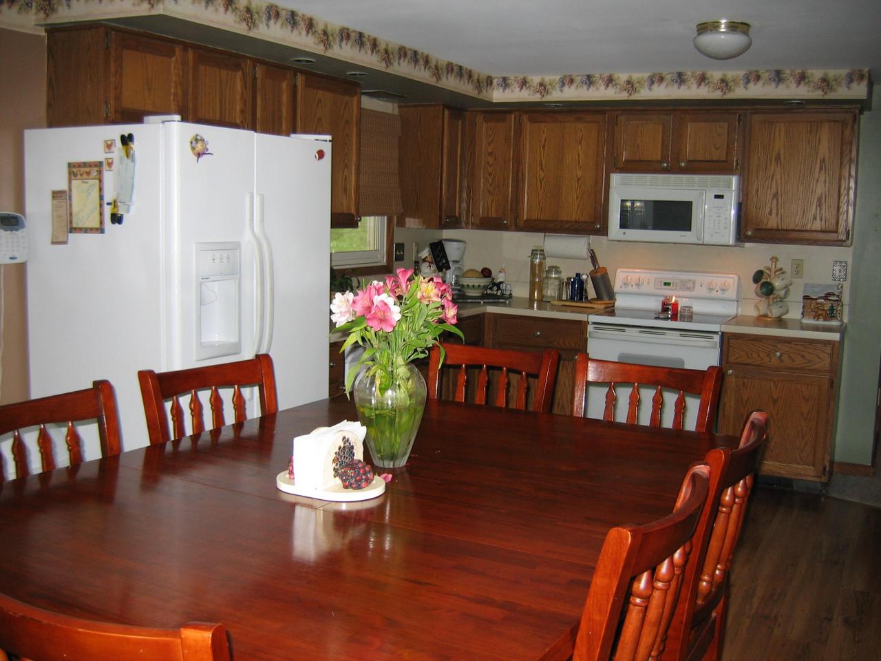903 High Crest Road Canadensis, PA 18325 - Photo 5 of 8 Kitchen