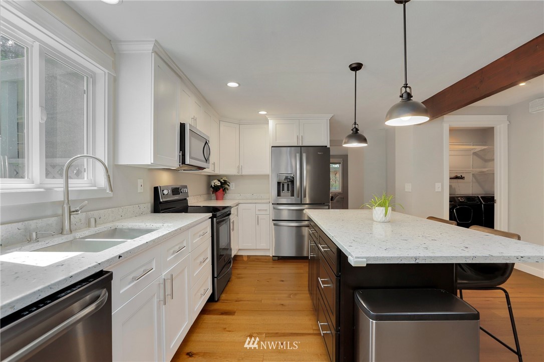 9617 Northeast 198th Street Bothell, WA 98011 - Photo 15 of 40