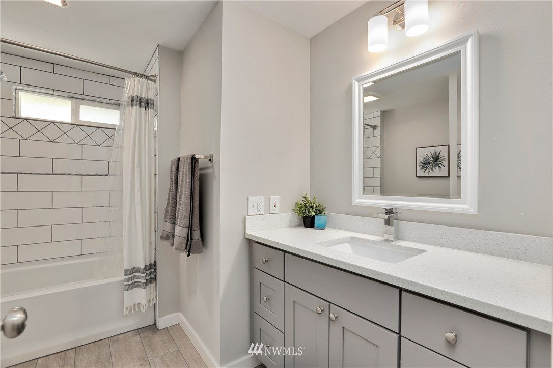 9617 Northeast 198th Street Bothell, WA 98011 - Photo 21 of 40