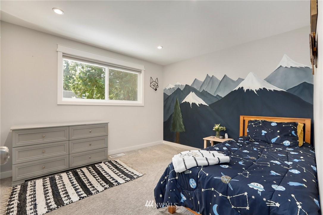 9617 Northeast 198th Street Bothell, WA 98011 - Photo 29 of 40