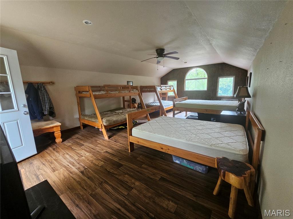 6908 Coon Club Road Versailles, MO 65084 - Photo 9 of 28