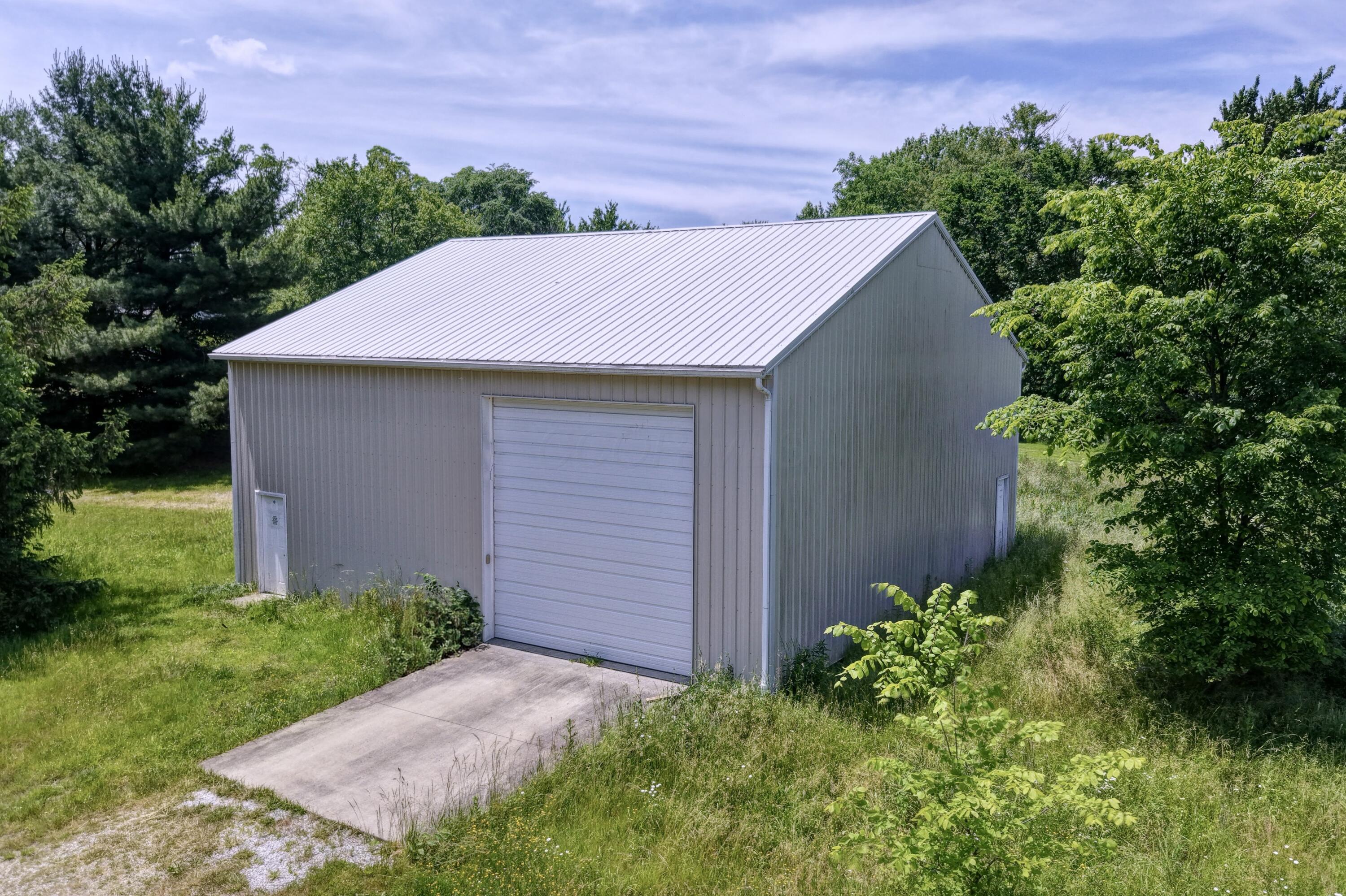 3993 Wadsworth Road Norton, OH 44203 - Photo 27 of 48