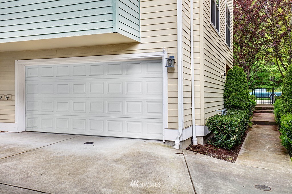 7045 Delridge Way Southwest Seattle, WA 98106 - Photo 14 of 14